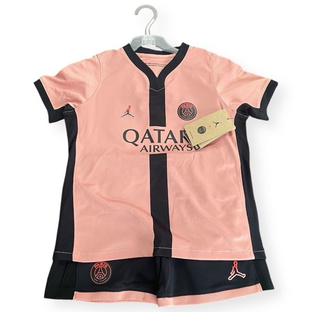 Nike Jordan Paris Saint-Germain 2024/25 Third Stadium Mini Kit Childrens size L